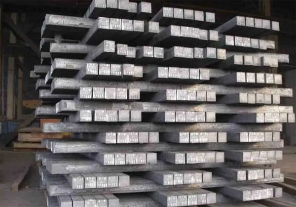 ���K���F����